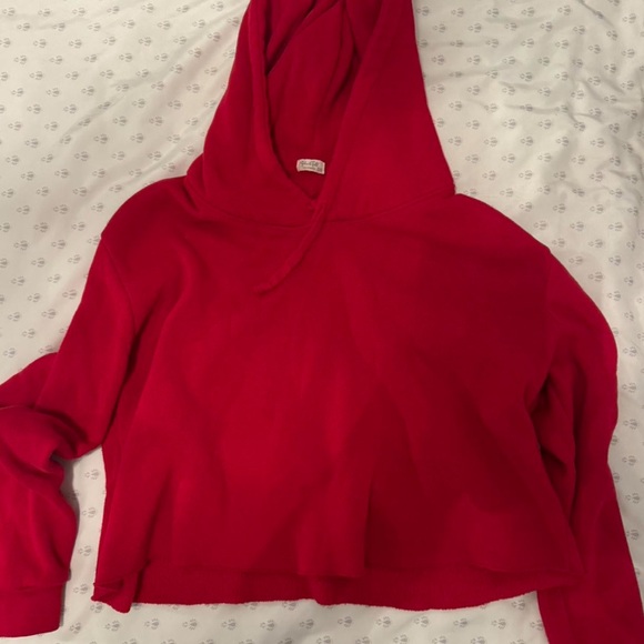 john galt one size red cropped hoodie - Picture 1 of 3